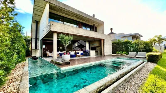 Casa de Condomínio com 5 Quartos à venda, 385m² no XANGRI-LÁ, Xangri-lá