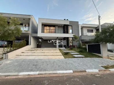 Casa de Condomínio com 3 Quartos à venda, 300m² no Cézar de Souza, Mogi das Cruzes