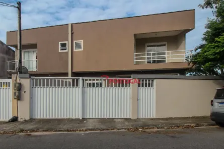 Casa de Condomínio com 3 Quartos para alugar, 150m² no Lagoa, Macaé