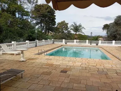 Fazenda/Sítio com 4 Quartos à venda, 425m² no Loteamento Bosque dos Jequitibás, Serra Negra