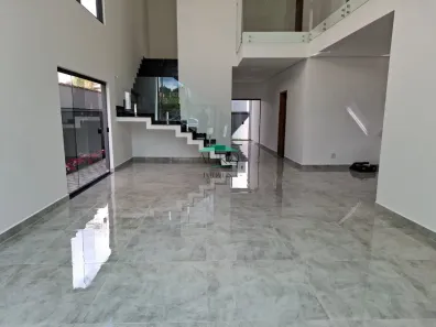 Sobrado com 3 Quartos à venda, 319m² no Botujuru, Mogi das Cruzes