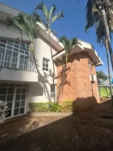 Sobrado com 3 Quartos para alugar, 350m² no Jardim dos Estados, Campo Grande