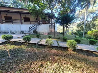 Casa com 3 Quartos à venda, 200m² no Roseira, Mairiporã