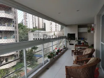 Apartamento com 4 Quartos à venda, 220m² no Jardim Fonte do Morumbi, São Paulo