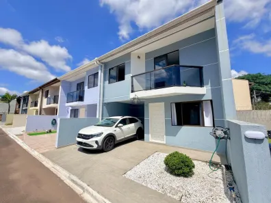 Casa com 2 Quartos à venda, 98m² no Bom Jesus, São José dos Pinhais