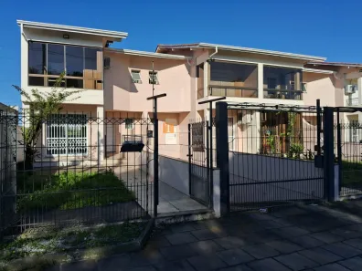 Casa com 3 Quartos à venda, 267m² no Santa Lúcia, Caxias do Sul