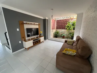 Casa com 3 Quartos à venda, 244m² no Monte Castelo, Cabedelo