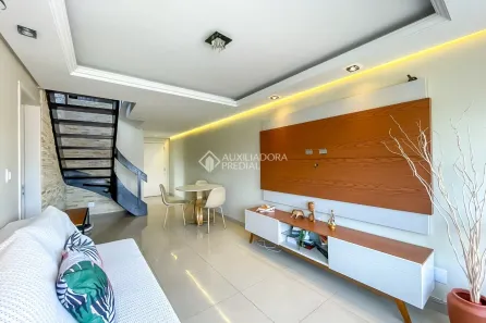 Cobertura com 2 Quartos à venda, 207m² no Camaquã, Porto Alegre
