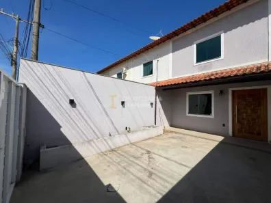 Casa com 2 Quartos à venda, 70m² no Coqueiral, Araruama