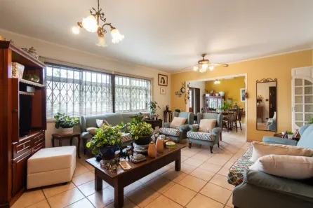 Casa com 4 Quartos à venda, 263m² no Vila das Mercês, São Paulo