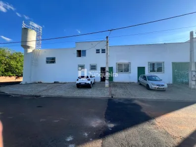 à venda, 1000m² no Santa Terezinha, Piracicaba