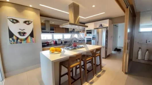 Apartamento com 3 Quartos à venda, 213m² no Cambuí, Campinas