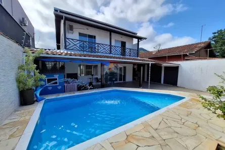 Sobrado com 5 Quartos à venda, 289m² no Cidade Jardim, Caraguatatuba