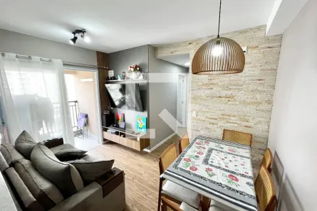 Apartamento com 2 Quartos à venda, 60m² no Jardim Pereira Leite, São Paulo