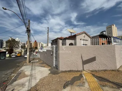 Imóvel Comercial com 3 Quartos para alugar, 67m² no Vila Itapura, Campinas