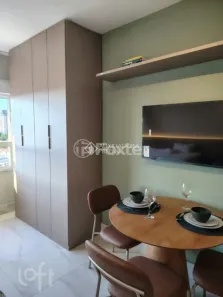 Kitnet com 1 Quarto à venda, 28m² no Passo da Areia, Porto Alegre