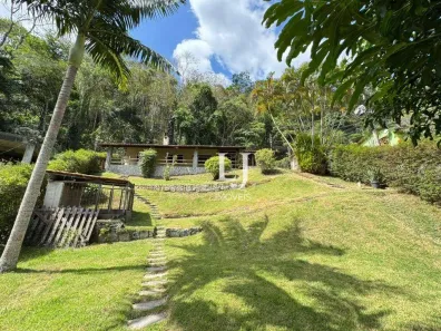Casa com 3 Quartos à venda, 145m² no Pedro do Rio, Petrópolis