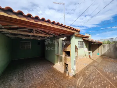 Casa com 2 Quartos para alugar, 102m² no Jardim Rosely, São José do Rio Preto