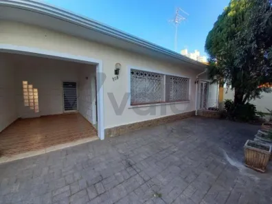 Imóvel Comercial com 4 Quartos à venda, 153m² no Taquaral, Campinas