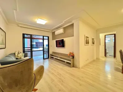 Apartamento com 3 Quartos para alugar, 107m² no Centro, Balneário Camboriú