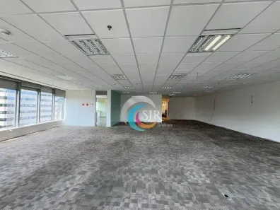 Sala Comercial para alugar, 483m² no Vila Nova Conceição, São Paulo