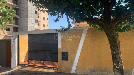Casa com 4 Quartos à venda, 181m² no Centro, Araraquara