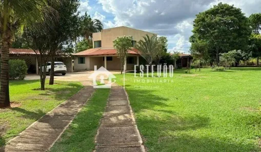 Fazenda/Sítio com 7 Quartos à venda, 400m² no , Santo Antônio de Goiás