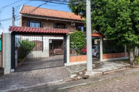 Casa com 5 Quartos à venda, 300m² no Cavalhada, Porto Alegre
