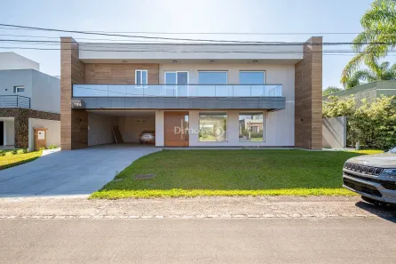 Casa de Condomínio com 5 Quartos à venda, 560m² no Belém Novo, Porto Alegre