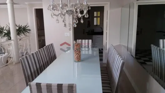 Sobrado com 3 Quartos à venda, 352m² no Nossa Senhora das Graças, Canoas