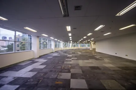 Sala Comercial para alugar, 447m² no Jardim Morumbi, São Paulo