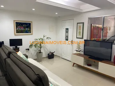 Sobrado com 9 Quartos à venda, 300m² no Vila Romana, São Paulo