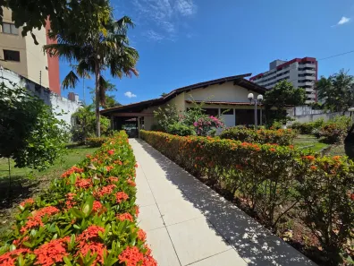 Casa com 4 Quartos à venda, 701m² no Nossa Senhora das Graças, Manaus