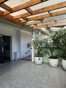 Sobrado com 6 Quartos à venda, 600m² no Parque São Francisco, Ferraz de Vasconcelos