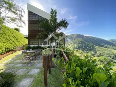 Casa com 3 Quartos à venda, 150m² no Pedro do Rio, Petrópolis