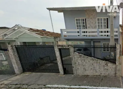 Casa com 2 Quartos à venda, 200m² no São João, Itajaí