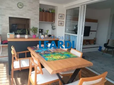 Apartamento com 3 Quartos à venda, 95m² no Vila Gomes, São Paulo