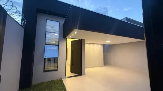 Casa com 3 Quartos à venda, 100m² no Loteamento Jardim Niemeyer, Montes Claros