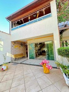 Casa de Condomínio com 2 Quartos à venda, 100m² no Portinho, Cabo Frio
