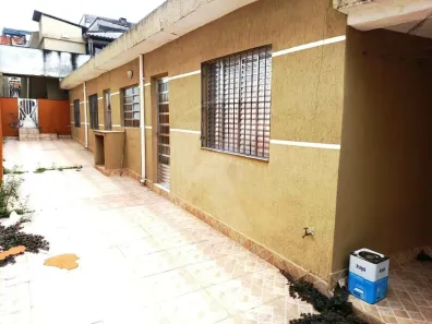 Casa com 6 Quartos à venda, 180m² no Vila Nivi, São Paulo
