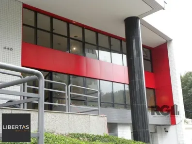 Ponto Comercial à venda, 112m² no Três Figueiras, Porto Alegre