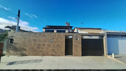Casa de Condomínio com 4 Quartos à venda, 300m² no Antares, Maceió