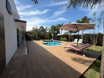 Casa de Condomínio com 3 Quartos à venda, 341m² no Barreiro, Araçoiaba da Serra