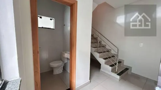 Sobrado com 3 Quartos à venda, 130m² no Santa Felicidade, Cascavel