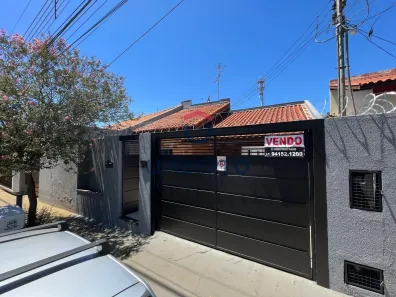 Casa com 2 Quartos à venda, 105m² no Centro, Ourinhos