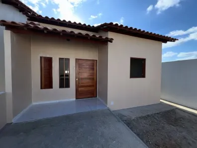 Casa com 2 Quartos à venda, 140m² no Campo Limpo, Feira de Santana