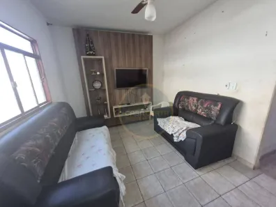 Casa com 2 Quartos à venda, 133m² no Jardim Elza Amuí IV, Uberaba