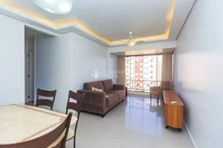 Apartamento com 3 Quartos para alugar, 78m² no Chácara das Pedras, Porto Alegre