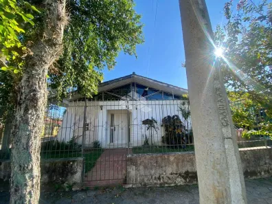 Casa com 5 Quartos à venda, 188m² no Camobi, Santa Maria