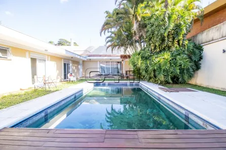 Casa com 6 Quartos para alugar, 939m² no Brooklin Paulista, São Paulo